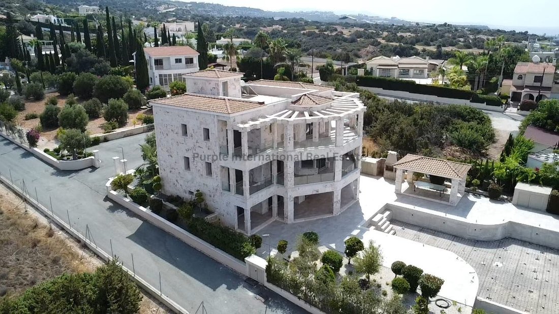 Villa in Peyia, Paphos, Cyprus 2 - 18490500