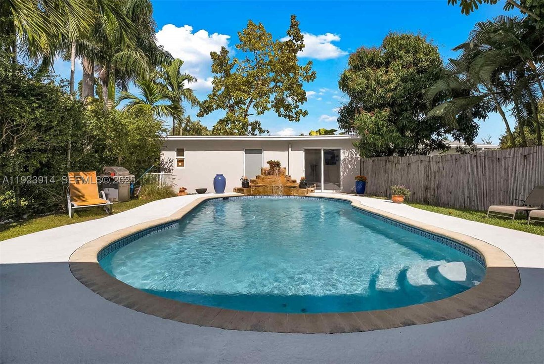 House in Miami, Florida, United States 1 - 16753579