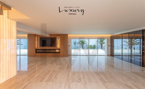 Apartment in Carcavelos e Parede, Lisbon, Portugal 1