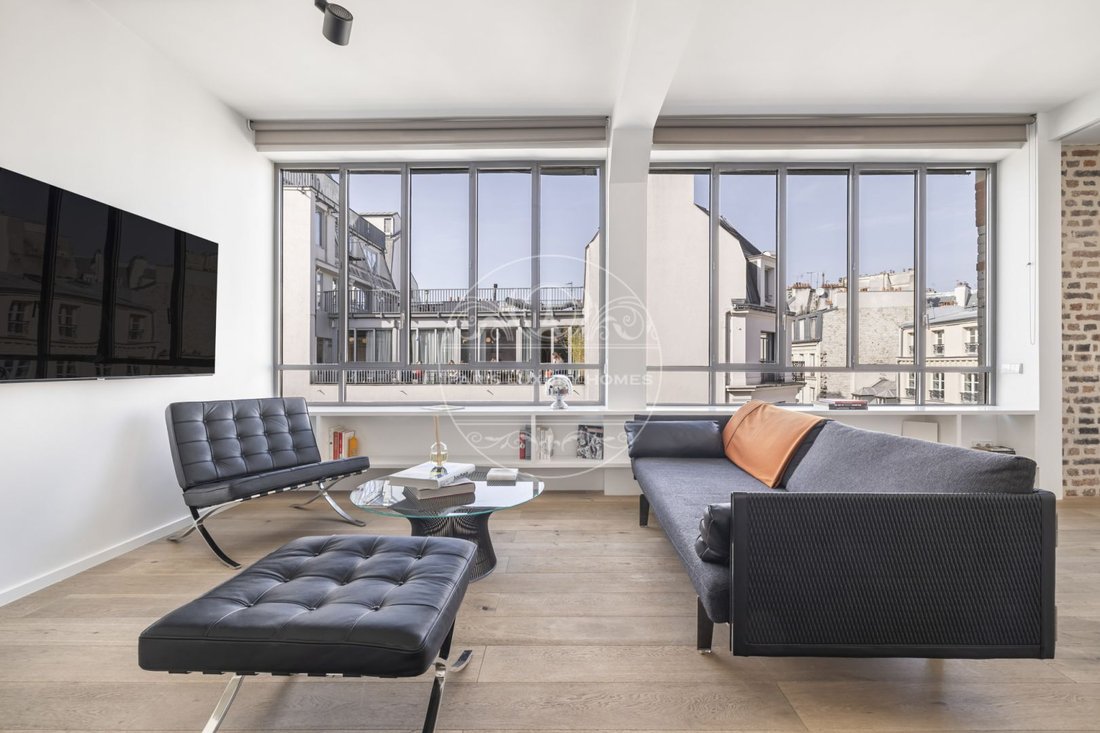 Apartment in Palais Royal, Paris 1er Arrondissement, Paris 4 - 18490503