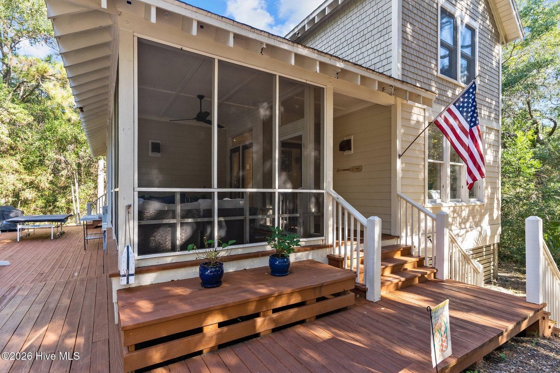 House in Southport, North Carolina, United States 3 - 18450325