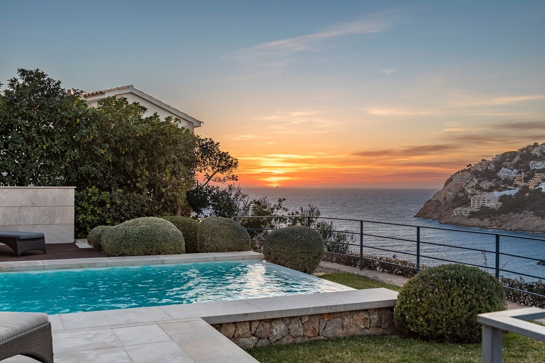 Villa in Port d'Andratx, Andratx, Balearic Islands 1 - 18491410