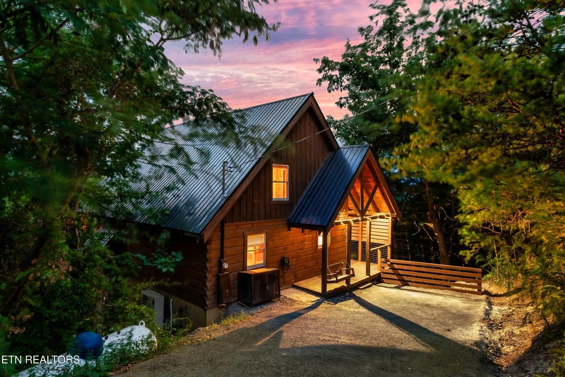 House in Sevierville, Tennessee, United States 1 - 18491447