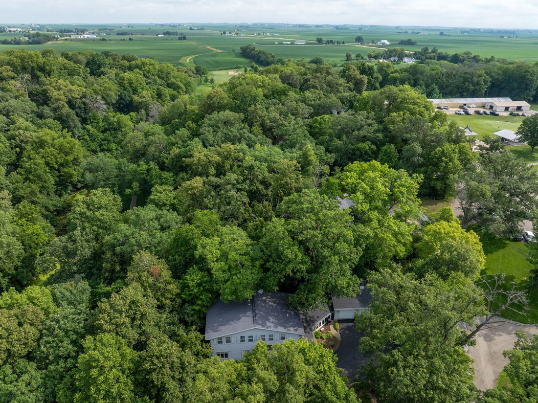 House in DeWitt, Iowa, United States 4 - 18491090