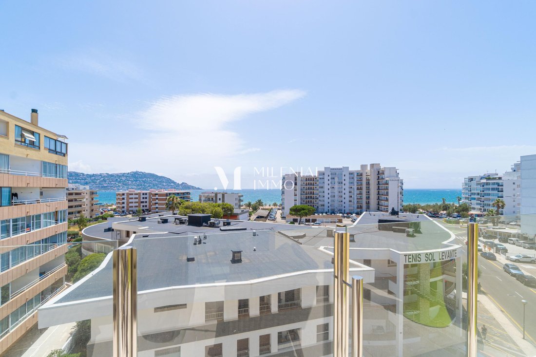 Apartment in Roses, Catalonia, Spain 2 - 18490086