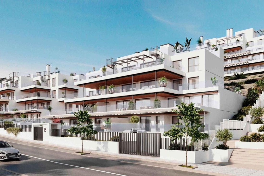 Apartment in Estepona, Andalusia, Spain 2 - 18491758