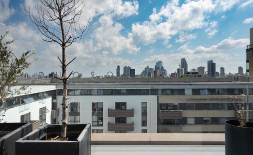 Apartment in De Beauvoir Town, Hackney, England 1