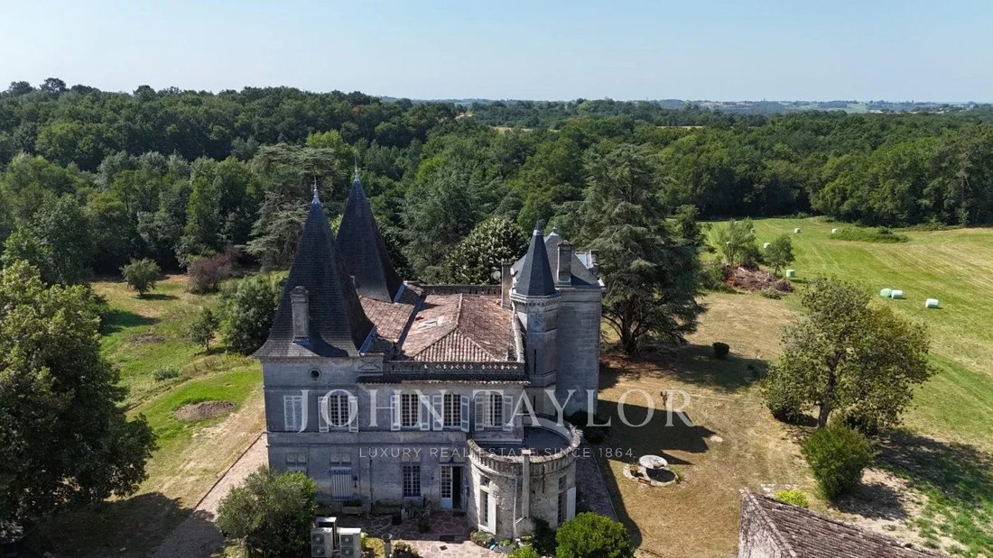 Castle in La Sauve, Nouvelle-Aquitaine, France 3 - 18491951