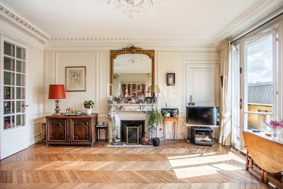 Apartment in Notre Dame des Champs, Paris 6e Arrondissement, Paris 2 - 18491939