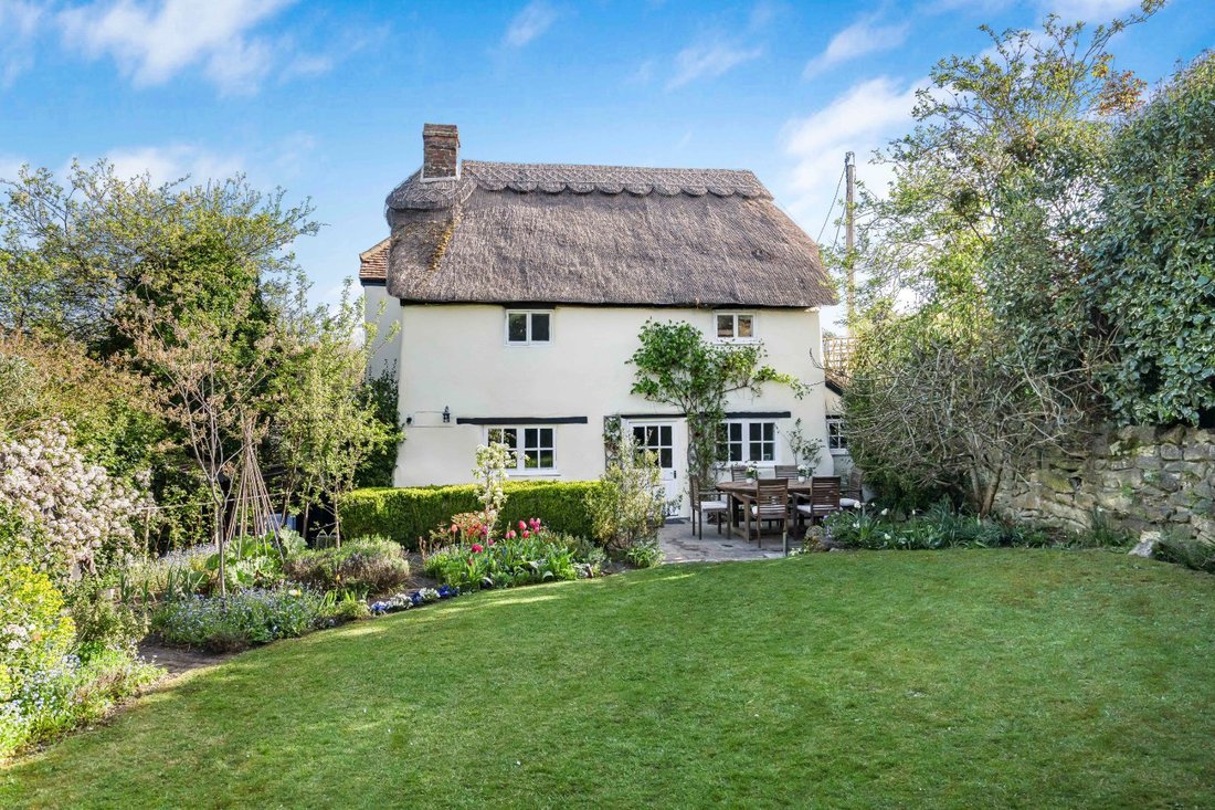 House in Long Crendon, England 1 - 18491683