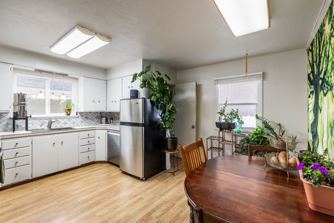 House in Sandy, Utah, United States 4 - 18491793