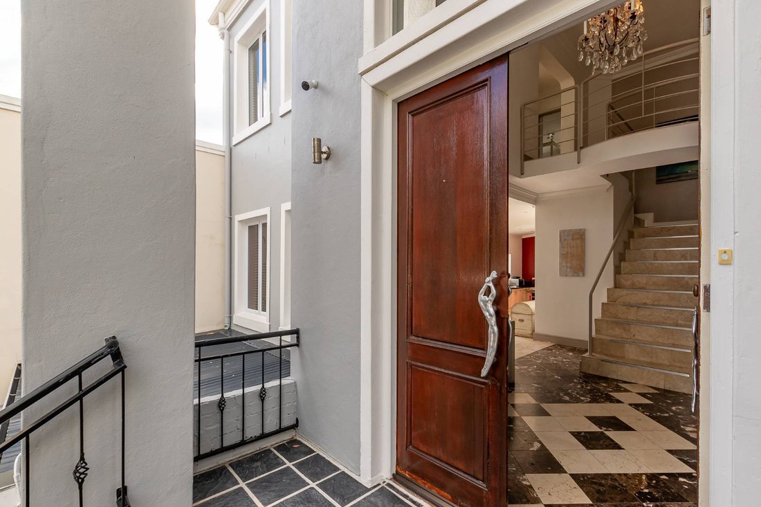 Townhouse in City Centre, Cape Town, South Africa 4 - 18490202