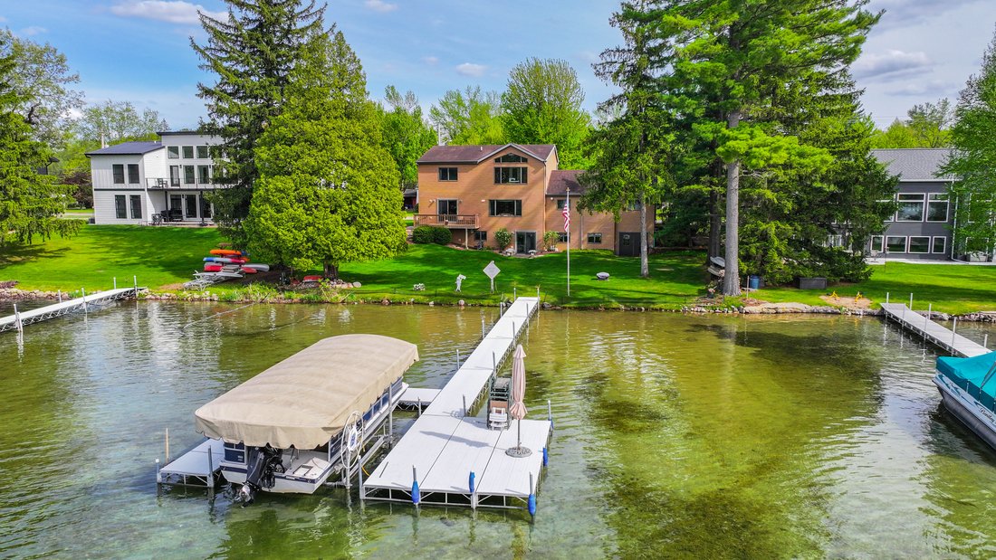 House in Waupaca, Wisconsin, United States 3 - 18491850