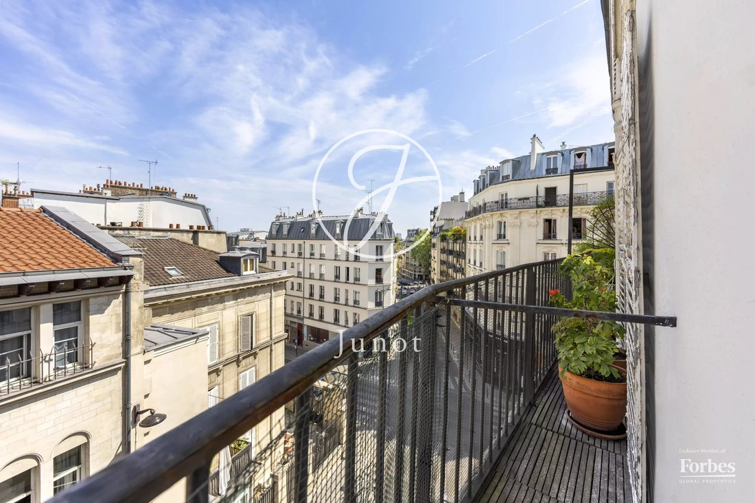 Apartment in Clignancourt-Jules Joffrin, Paris 18e Arrondissement, Paris 2 - 18491597