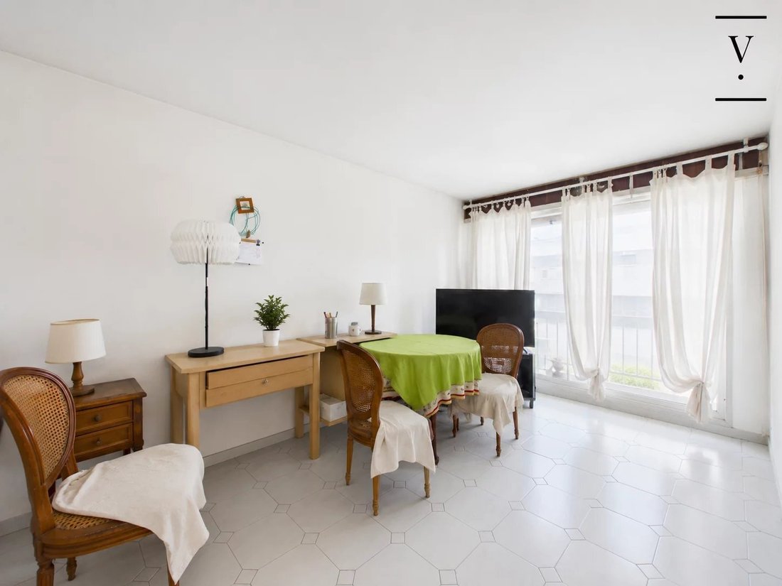 Apartment in Léon-Blum Folie-Regnault, Paris 11e Arrondissement, Paris 2 - 13613385