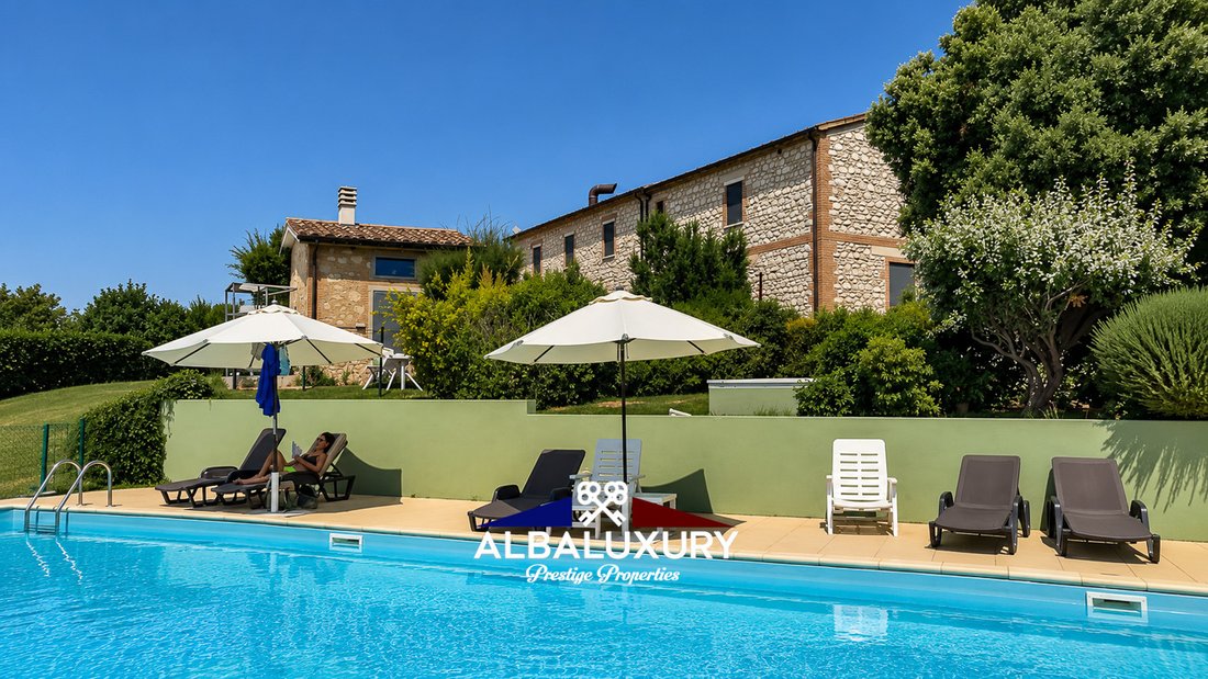 Villa in Magliano in Toscana, Tuscany, Italy 1 - 15318524