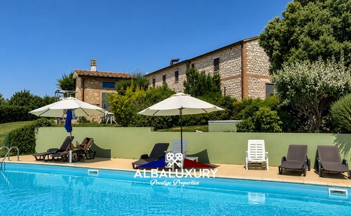 Villa a Magliano in Toscana, Toscana, Italia 1