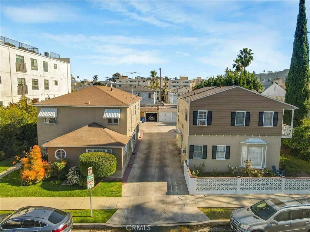 West Hollywood, California, United States 3 - 18489887