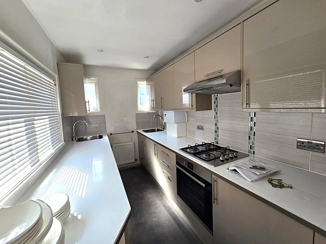 House in Brent Cross, Barnet, England 2 - 18489790