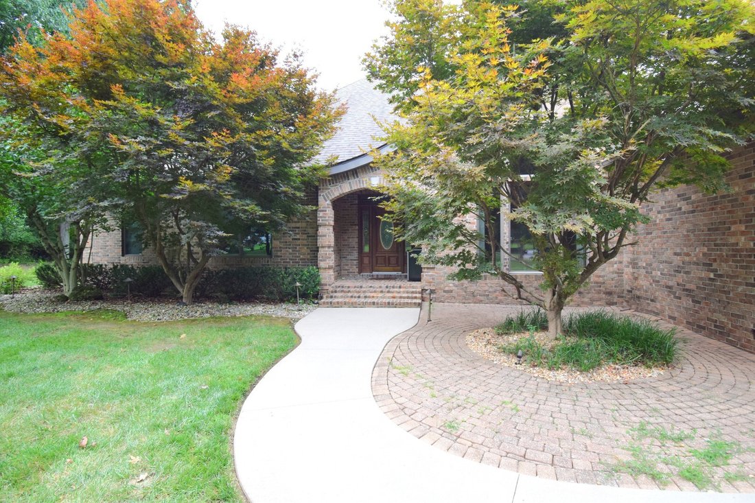 House in Mount Vernon, Illinois, United States 5 - 18491069