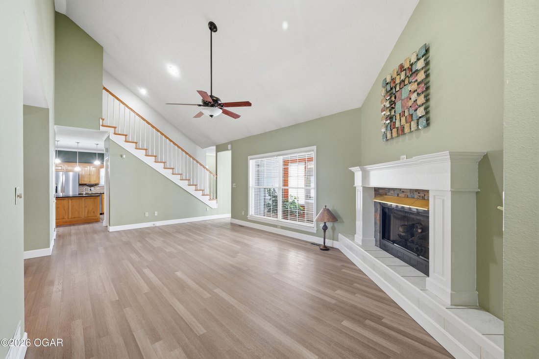 House in Neosho, Missouri, United States 5 - 18490995