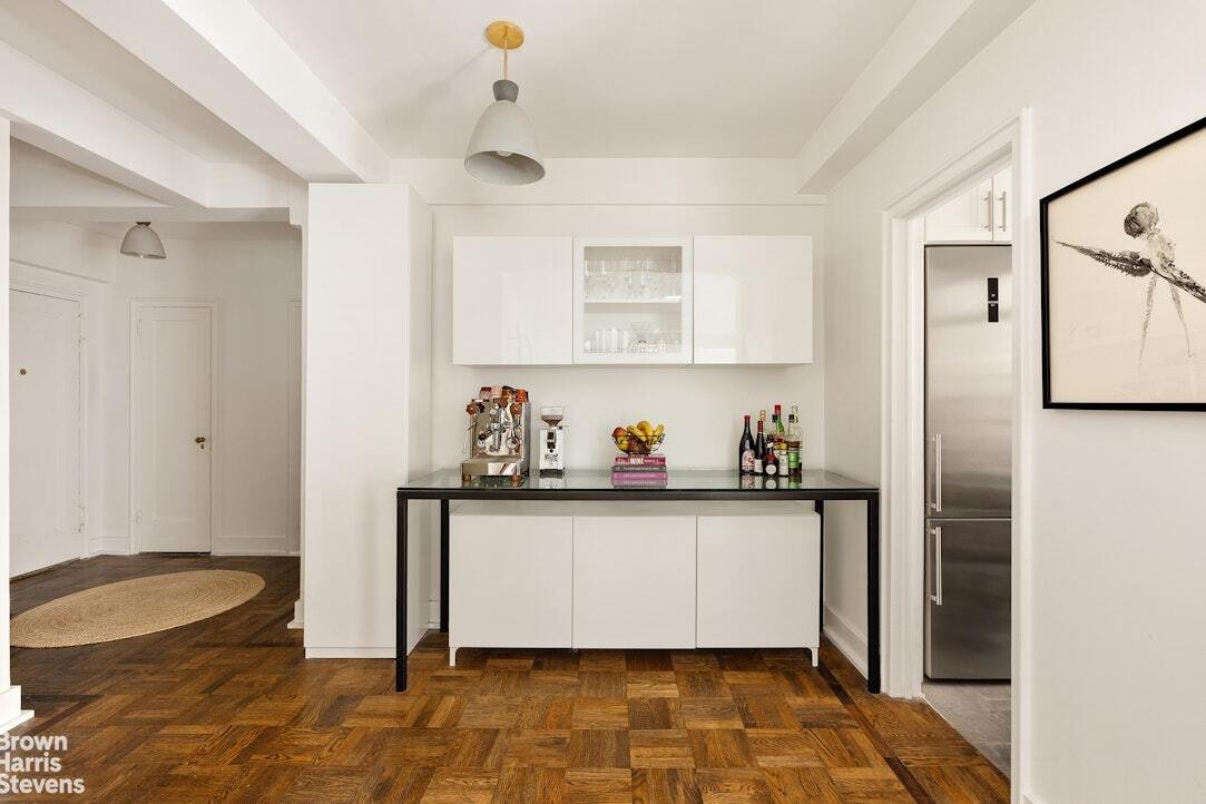 Co Op in New York, New York, United States 3 - 17898942