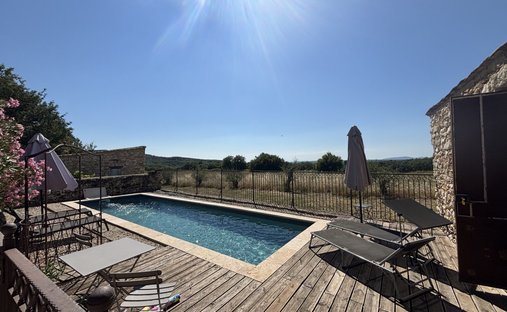 House in La Capelle-et-Masmolène, Occitania, France 1