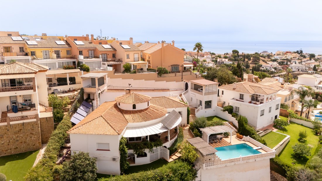 Villa in Fuengirola, Andalusia, Spain 1 - 17493895