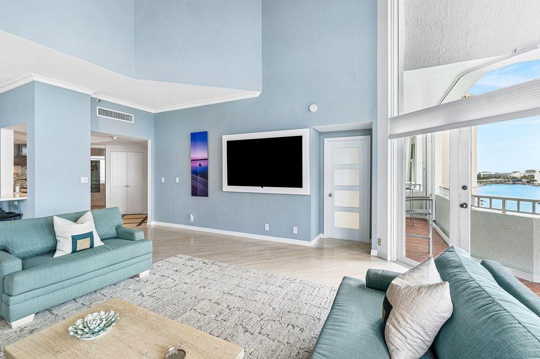Condo in Boca Raton, Florida, United States 5 - 18490264