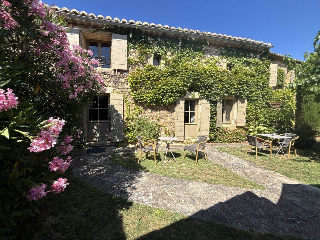 House in La Capelle-et-Masmolène, Occitania, France 4 - 18491028