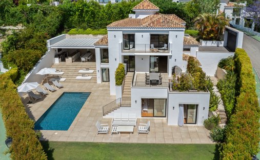 Villa in Nueva Andalucia, Marbella, Spain 1