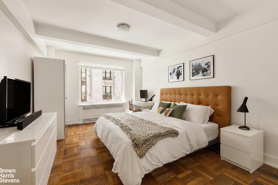Co Op in New York, New York, United States 5 - 17898942