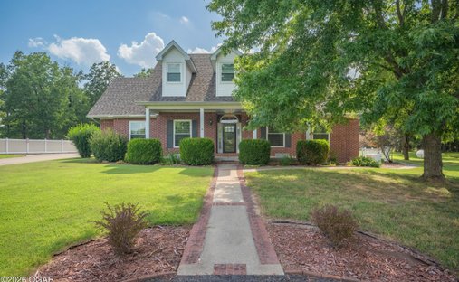 House in Neosho, Missouri, United States 1