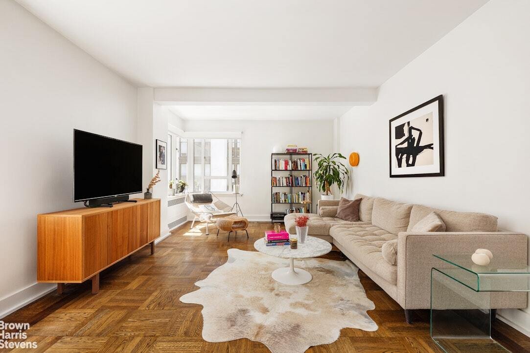 Co Op in New York, New York, United States 2 - 17898942
