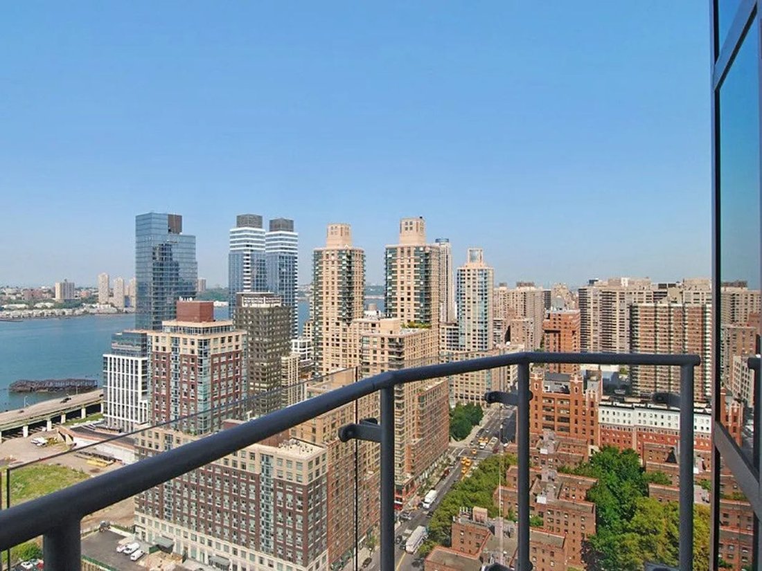Condo in New York, New York, United States 4 - 16982055
