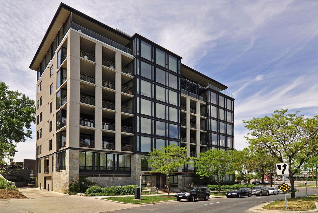Condo in Minneapolis, Minnesota, United States 4 - 18491570