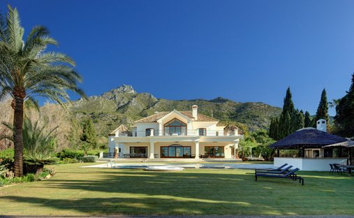 Villa in Marbella, Andalusia, Spain 1
