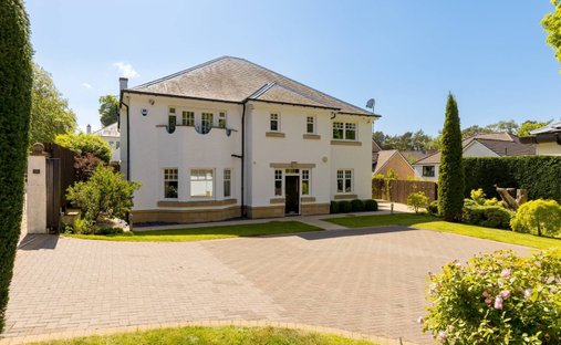House in Balerno, Scotland 1