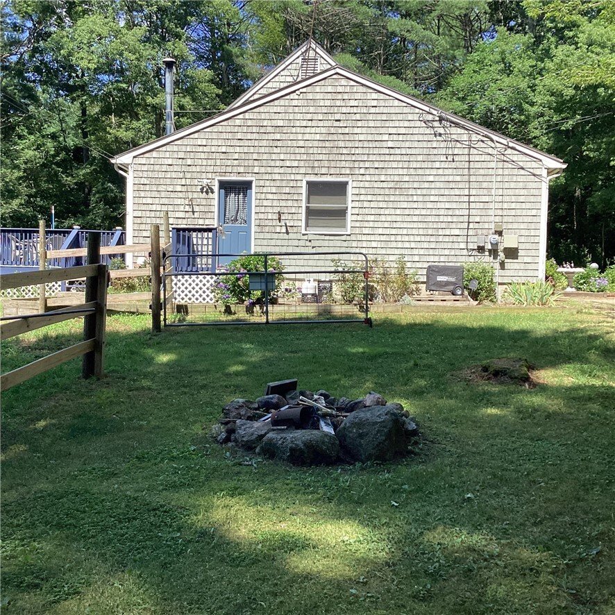 House in Coventry, Rhode Island, United States 4 - 18489773