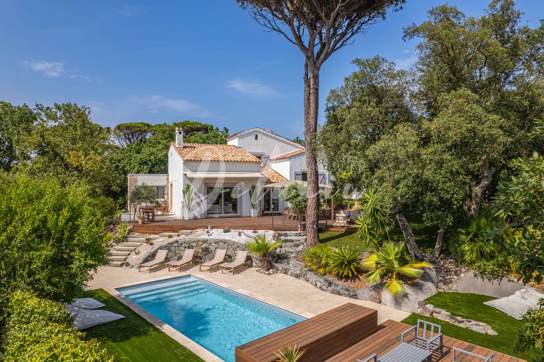 Villa in Exterieurs, Frejus, France 2 - 18490690