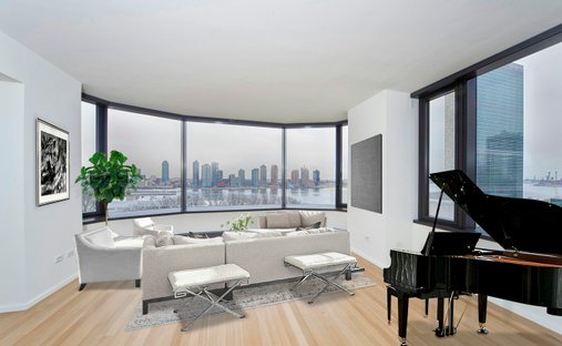 House in New York, New York, United States 1