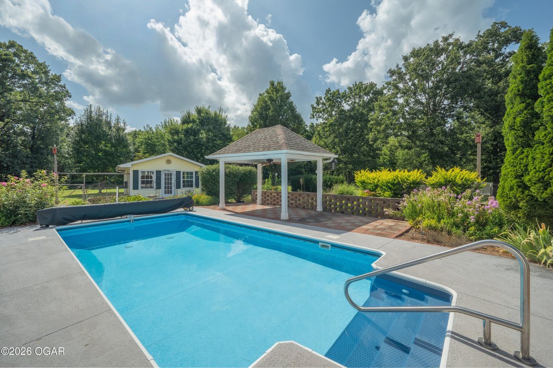 House in Neosho, Missouri, United States 4 - 18490995