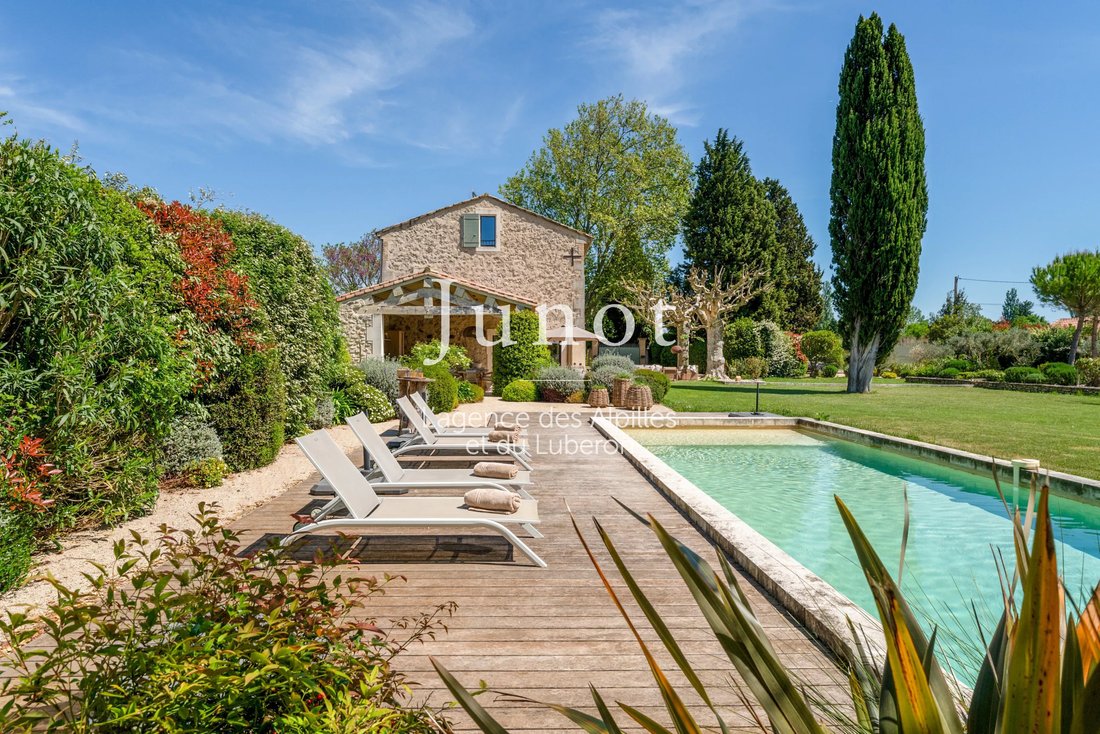 Country House in Saint-Rémy-de-Provence, Provence-Alpes-Côte d'Azur, France 3 - 16784550