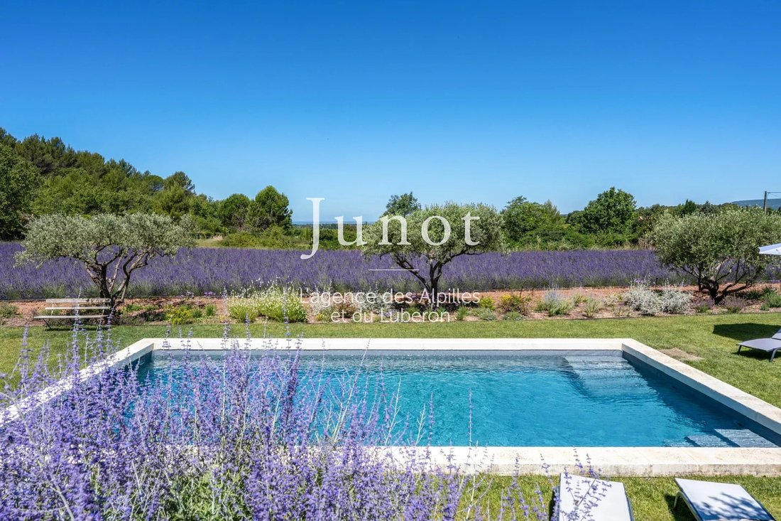 Country House in Oppède, Provence-Alpes-Côte d'Azur, France 1 - 18262415