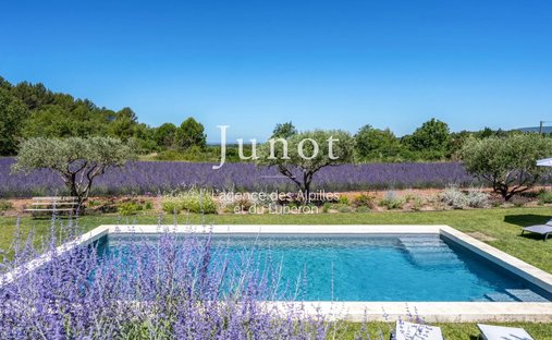 Country House in Oppède, Provence-Alpes-Côte d'Azur, France 1