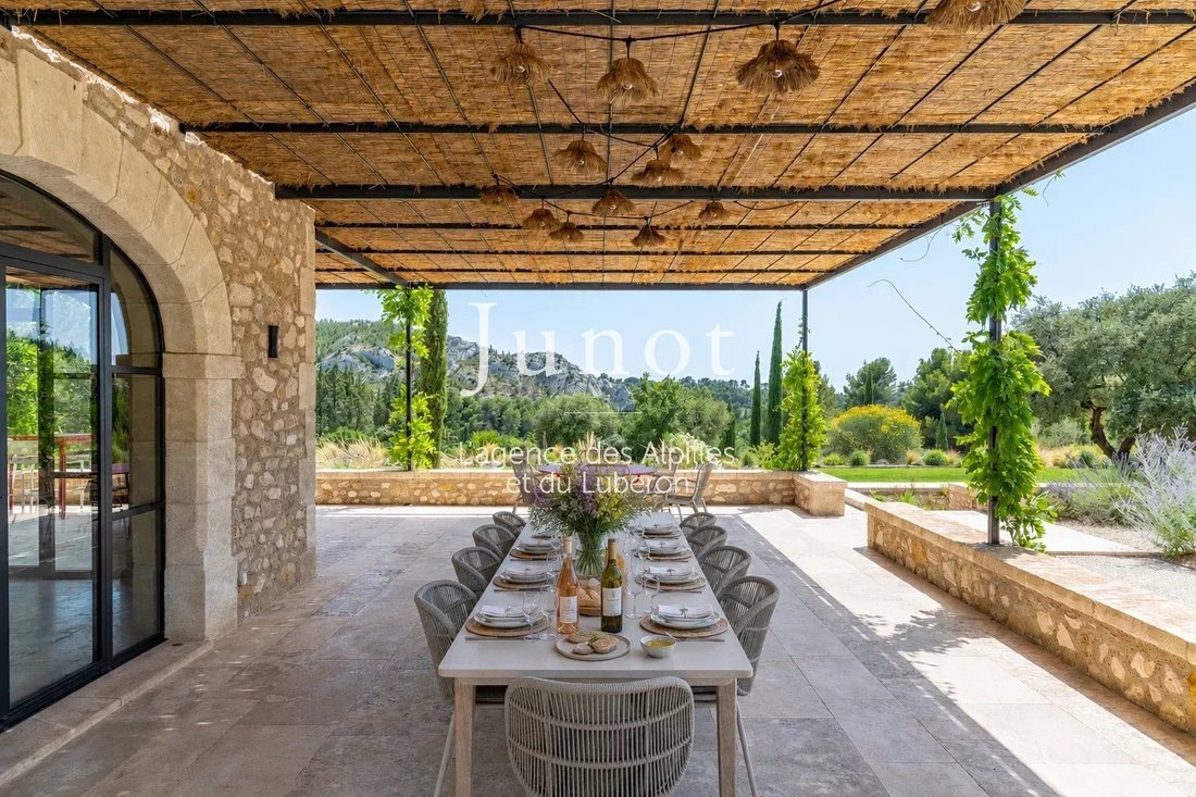 Country House in Maussane-les-Alpilles, Provence-Alpes-Côte d'Azur, France 3 - 18017248