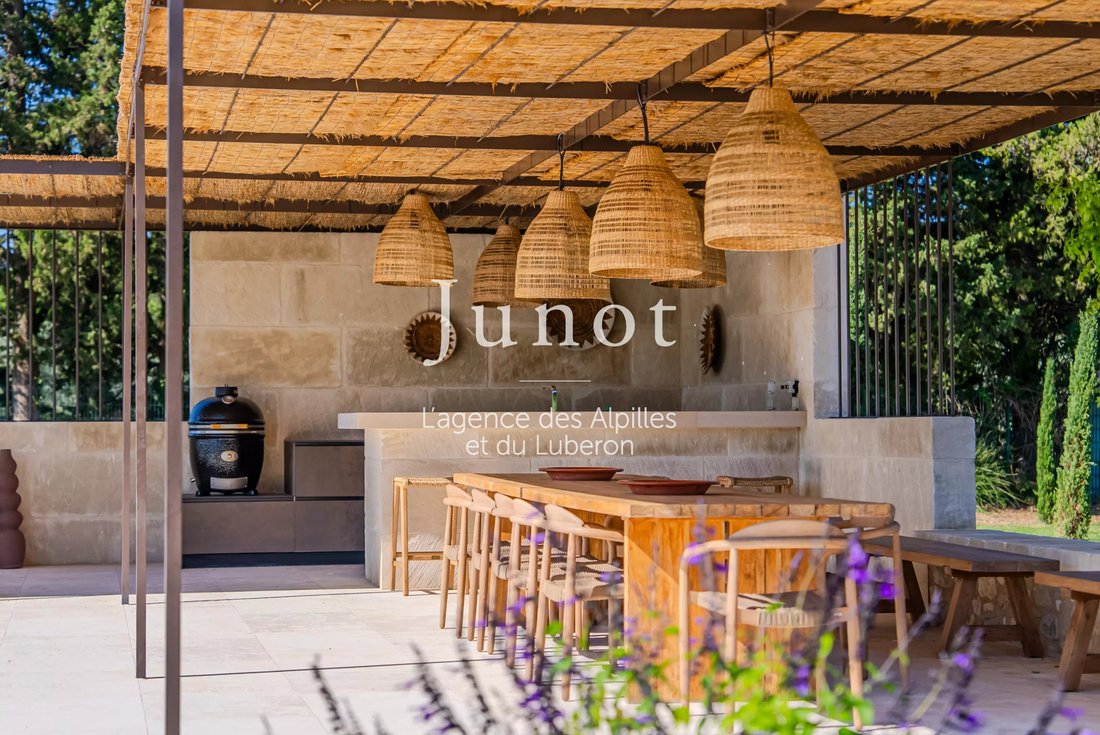 Country House in Eygalières, Provence-Alpes-Côte d'Azur, France 4 - 18014488