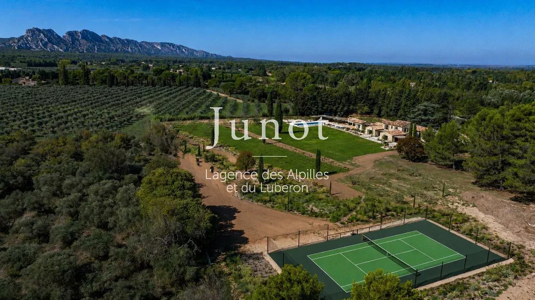Country House in Eygalières, Provence-Alpes-Côte d'Azur, France 5 - 18014488