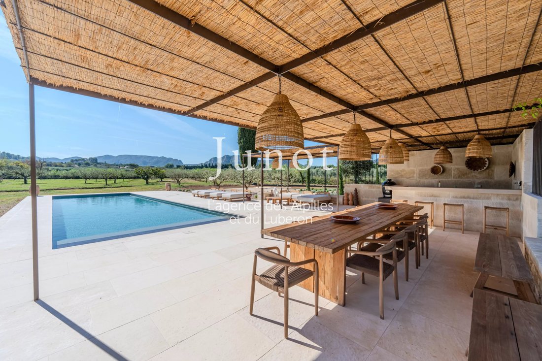 Country House in Eygalières, Provence-Alpes-Côte d'Azur, France 2 - 18014488