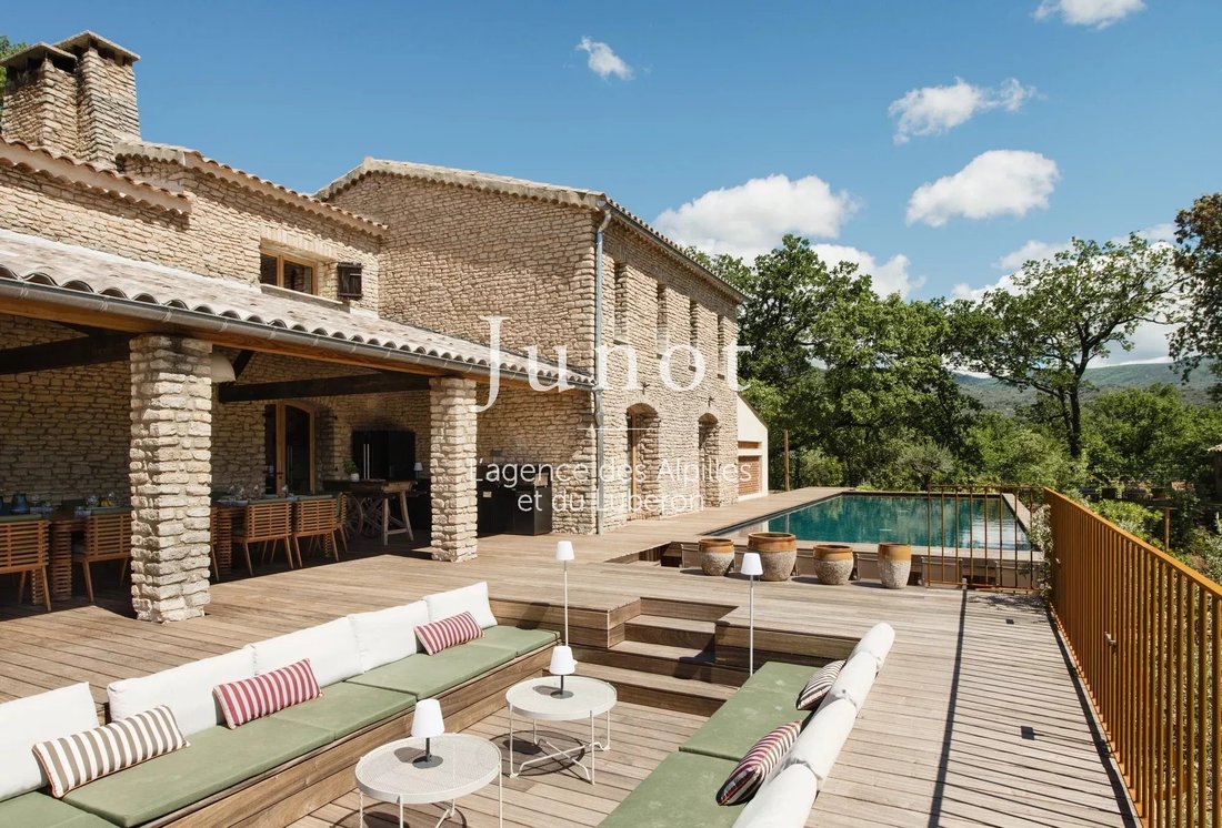 Country House in Saint-Saturnin-lès-Apt, Provence-Alpes-Côte d'Azur, France 2 - 18120281